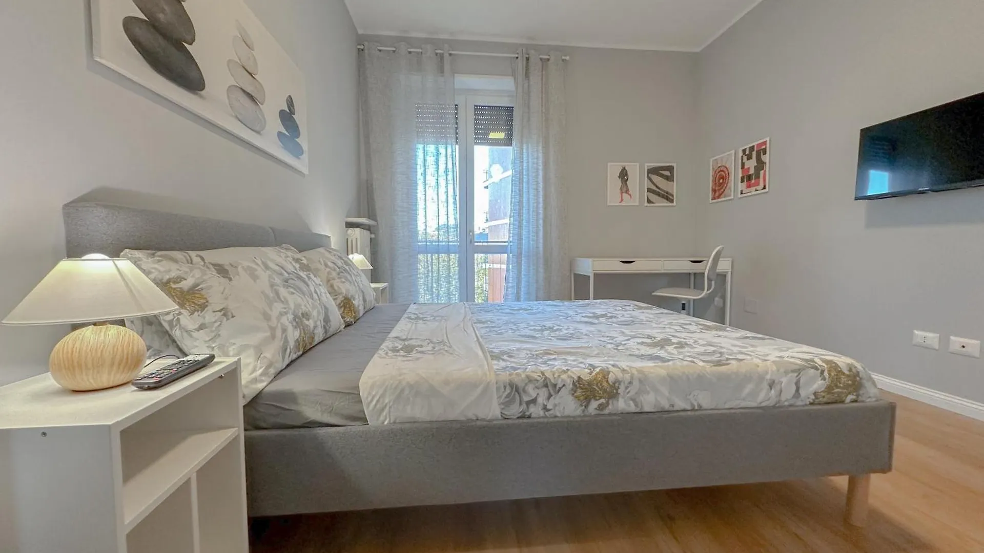 Torre 24 - Luxury Naviglio Suite Milaan Italië