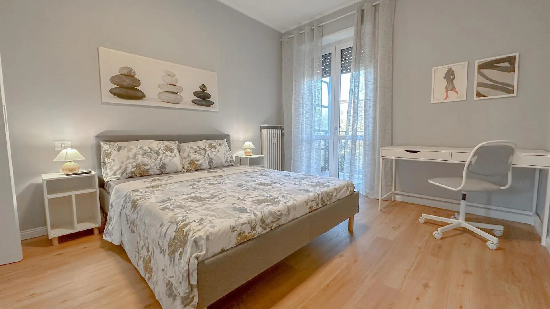 Torre 24 - Luxury Naviglio Suite Milaan Appartement