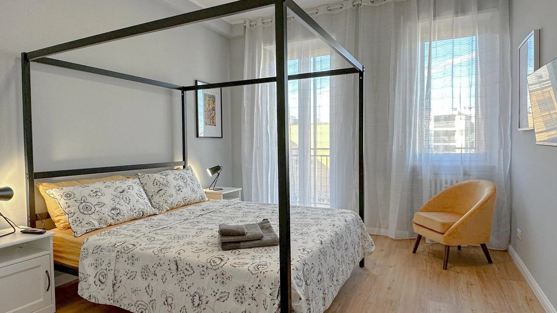 Torre 24 - Luxury Naviglio Suite Milaan Appartement